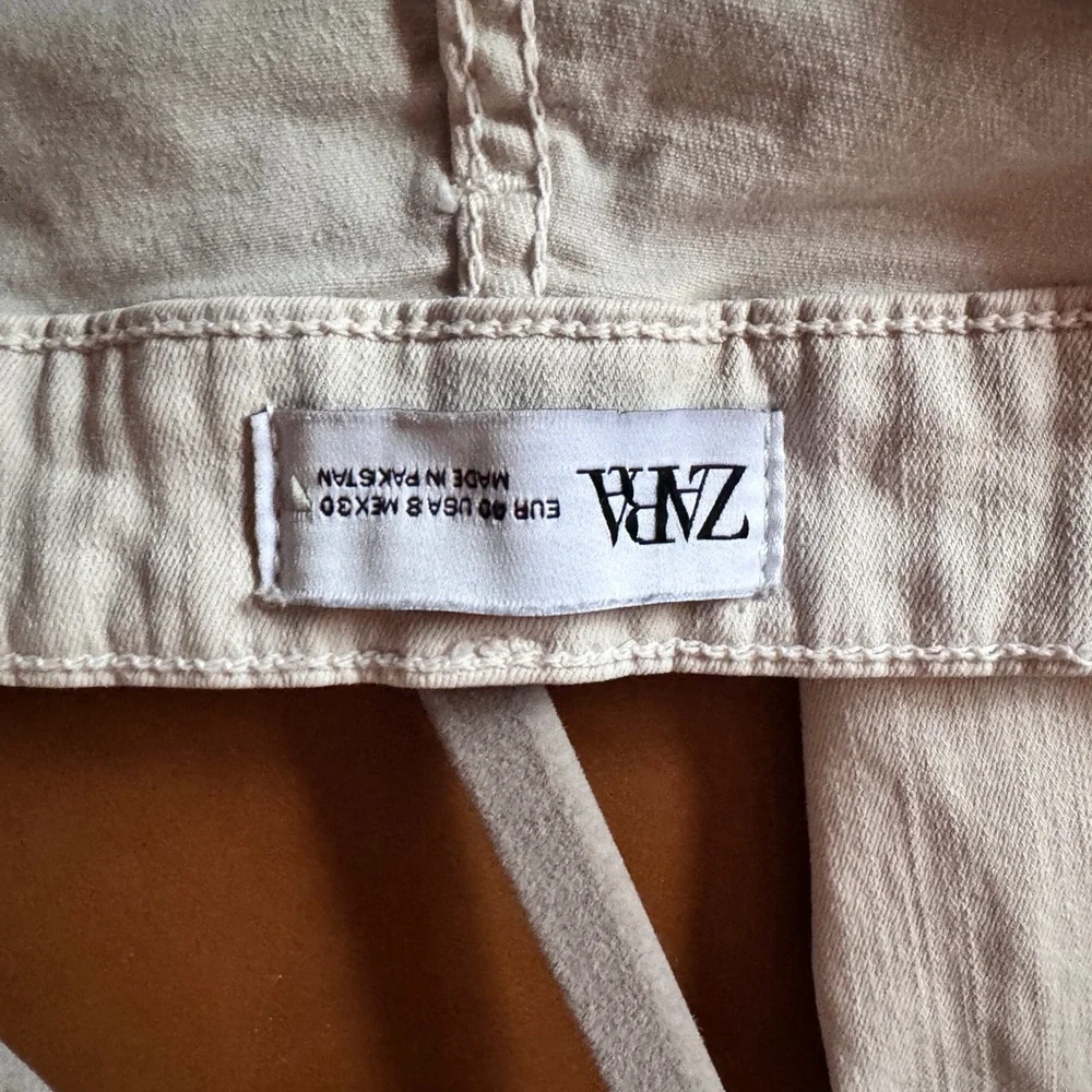 Zara Cream‎ Skinny Jeans